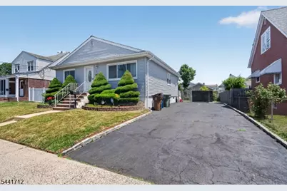 825 McCandless Pl, Linden, NJ 07036 - Photo 2