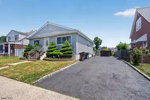 825 McCandless Pl, Linden, NJ 07036 - Photo 2