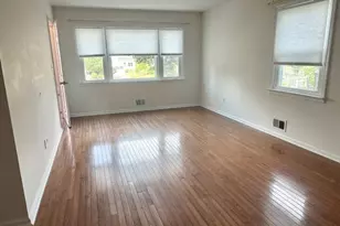 546 Carleton Rd, Westfield Town, NJ 07090 - Photo 4