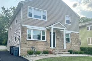 546 Carleton Rd, Westfield Town, NJ 07090 - Photo 2