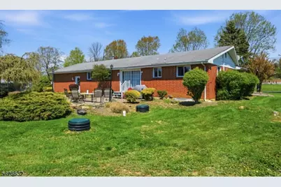 131 Califon Rd, Washington Township, NJ 07853 - Photo 4