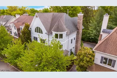 3 Christopher Ct, Montclair, NJ 07042 - Photo 40