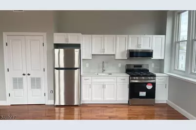 38 Mill St, Paterson, NJ 07501 - Photo 4