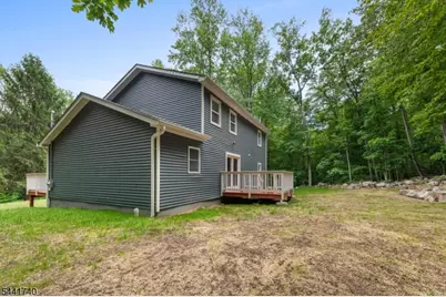 557 Burnt Meadow Rd, West Milford Twp., NJ 07421 - Photo 4
