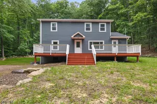 557 Burnt Meadow Rd, West Milford Twp., NJ 07421 - Photo 1