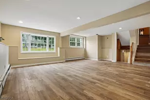 63 Edgewood Dr, Florham Park, NJ 07932 - Photo 10
