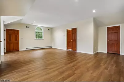 63 Edgewood Dr, Florham Park, NJ 07932 - Photo 18