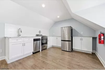 7 Main Ter, Bloomfield, NJ 07003 - Photo 22