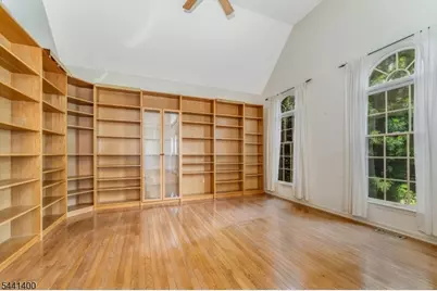 3 Stark Ct, Raritan Township, NJ 08551 - Photo 6