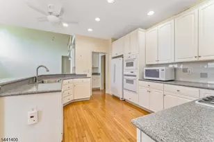 3 Stark Ct, Raritan Township, NJ 08551 - Photo 16