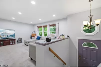 51 W Shore Dr, Vernon, NJ 07462 - Photo 4