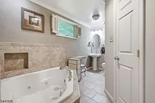 51 W Shore Dr, Vernon, NJ 07462 - Photo 18