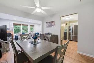 51 W Shore Dr, Vernon, NJ 07462 - Photo 8
