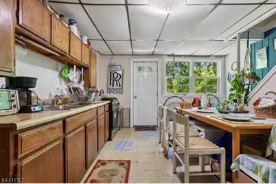 194 Washington St, Rocky Hill, NJ 08553 - Photo 6