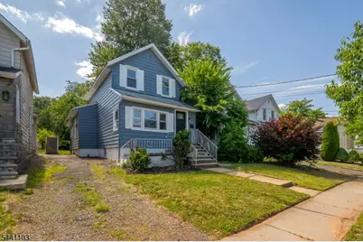 810 Spruce St, Roselle, NJ 07203 - Photo 4