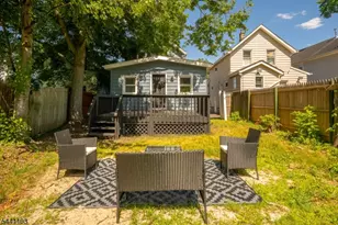 810 Spruce St, Roselle, NJ 07203 - Photo 20