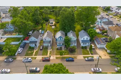 810 Spruce St, Roselle, NJ 07203 - Photo 22