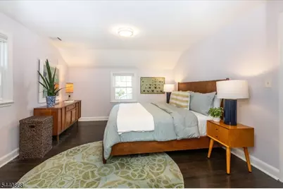 20 College Ave, Montclair, NJ 07043 - Photo 30