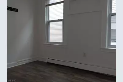 267 Leslie St, Newark, NJ 07112 - Photo 4