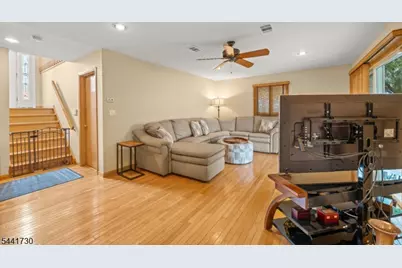 174 Milton Ave, Nutley, NJ 07110 - Photo 24