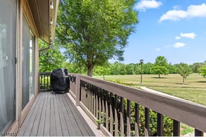 261 Kingsberry Dr, Franklin Township, NJ 08873 - Photo 30