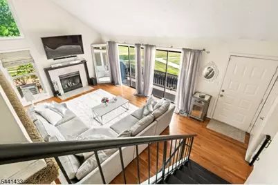261 Kingsberry Dr, Franklin Township, NJ 08873 - Photo 22