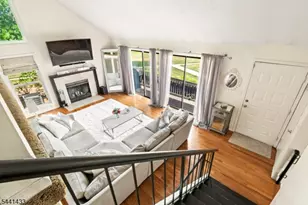 261 Kingsberry Dr, Franklin Township, NJ 08873 - Photo 22