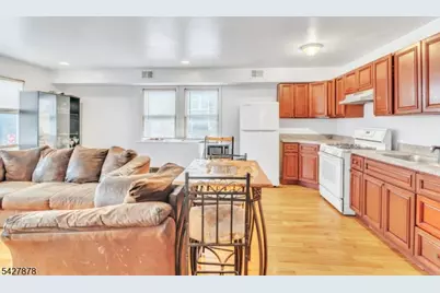 24 12th Ave, Paterson, NJ 07501 - Photo 8