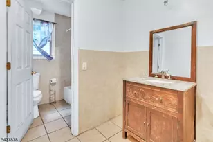 24 12th Ave, Paterson, NJ 07501 - Photo 10