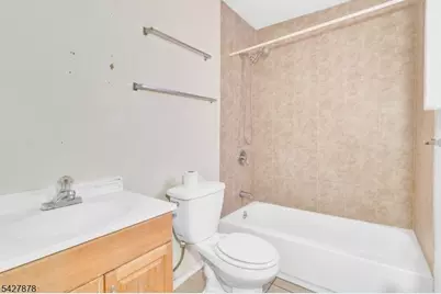 24 12th Ave, Paterson, NJ 07501 - Photo 6