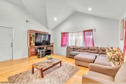 24 12th Ave, Paterson, NJ 07501 - Photo 16