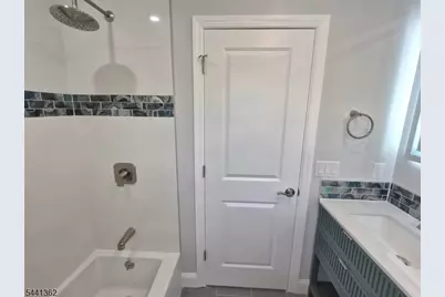 1508 Hiawatha Ave, Hillside, NJ 07205 - Photo 30