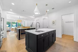 651 Grove St, Montclair, NJ 07043 - Photo 16
