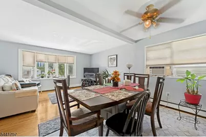 723 2nd Ave, Lyndhurst Township, NJ 07071 - Photo 4