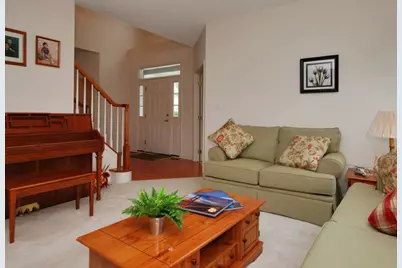 3 Kirby Cir, Montgomery Township, NJ 08540 - Photo 4