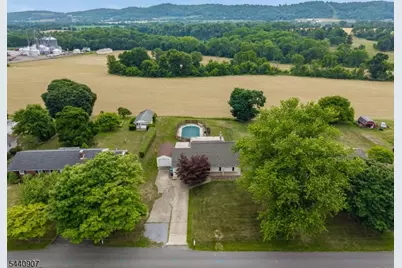 29 Stewartsville Rd, Franklin Township, NJ 08886 - Photo 32