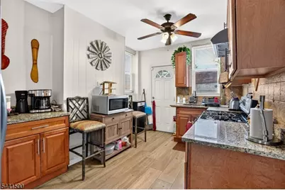 630 Madison Ave, Paterson, NJ 07514 - Photo 12