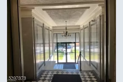 14 Forest St #207, Montclair, NJ 07042 - Photo 2