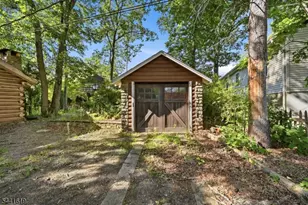 16 Allegheny Ave, West Milford, NJ 07480 - Photo 18