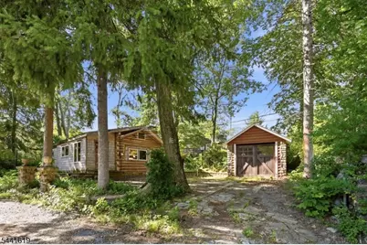 16 Allegheny Ave, West Milford, NJ 07480 - Photo 16
