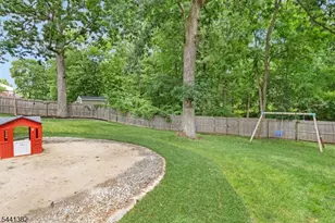 19 Glenview Dr, West Orange Township, NJ 07052 - Photo 20