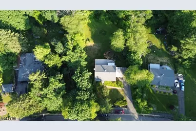 13 Chickadee Rd, Mount Olive, NJ 07828 - Photo 46