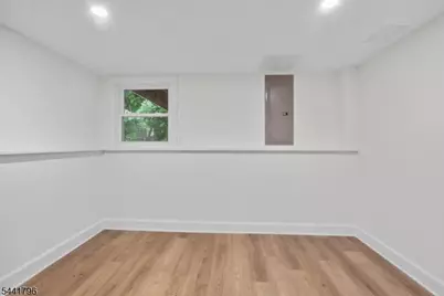 13 Chickadee Rd, Mount Olive, NJ 07828 - Photo 34