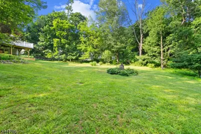 13 Chickadee Rd, Mount Olive, NJ 07828 - Photo 44