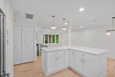 13 Chickadee Rd, Mount Olive, NJ 07828 - Photo 14