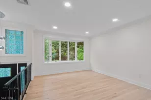 13 Chickadee Rd, Mount Olive, NJ 07828 - Photo 6