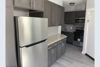 105 W 17th St #2f, Linden, NJ 07036 - Photo 2