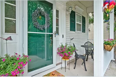 8 Cottage Pl, Branchburg Township, NJ 08876 - Photo 4