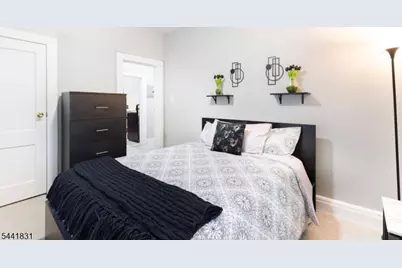 42 Harding Terrace, Newark, NJ 07112 - Photo 14