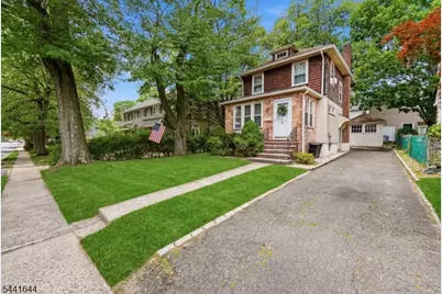 112 Grove Ave, Verona, NJ 07044 - Photo 2